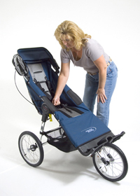 Baby Jogger Independence folding - click for larger image