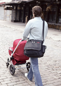 Skip Hop Via Messenger Bag - click for larger image